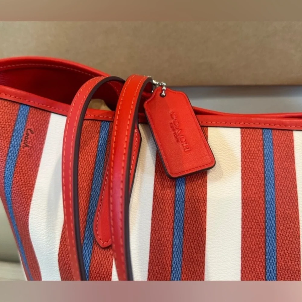 NWOT Coach Large city Tote Bag with Striped Print (Sold Out) CT825 - Picture 3 of 12
